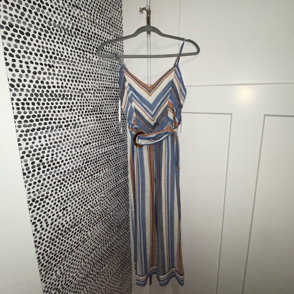 Romper - Picture 2 of 2